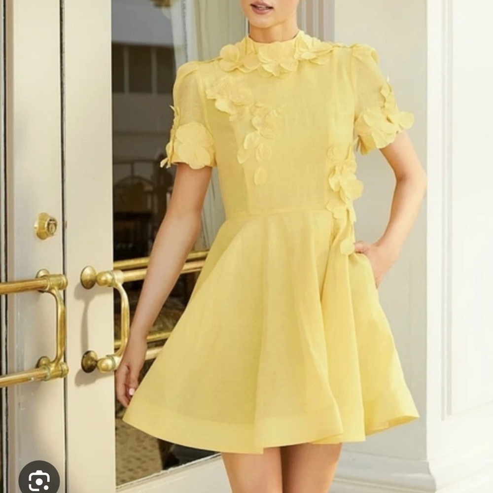 Antonio melani yellow dress with pockets